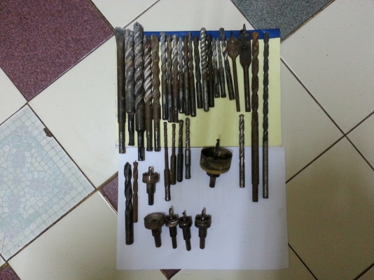 ขายเหมาดอกสว่านยกกองนี้จำนวน34ดอกขายถูกมากๆๆ ขายเหมาดอกสว่านยกกองนี้จำนวน34ดอกขายถูกมากๆๆ