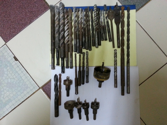 ขายเหมาดอกสว่านยกกองนี้จำนวน34ดอกขายถูกมากๆๆ ขายเหมาดอกสว่านยกกองนี้จำนวน34ดอกขายถูกมากๆๆ