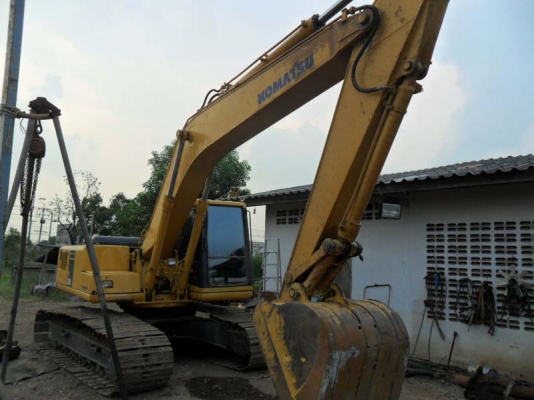 Komatsu PC200-6