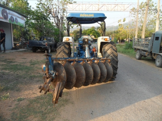 ขายแล้ว รถไถ ฟอร์ด6600(77-T5) พร้อมดันหน้า ผาน7