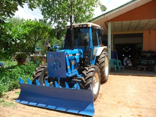 ขาย รถไถฟอร์ด7610 NEW HOLLAND 2เพลา คานหน้าคาราโร่