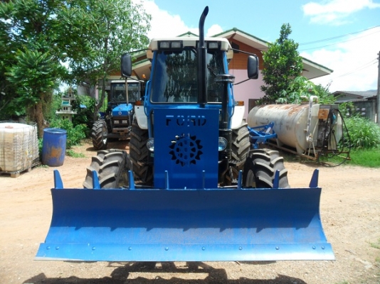 ขาย รถไถฟอร์ด7610 NEW HOLLAND 2เพลา คานหน้าคาราโร่