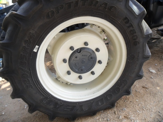 ขาย รถไถฟอร์ด7610 NEW HOLLAND 2เพลา คานหน้าคาราโร่