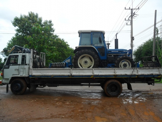 ขาย รถไถฟอร์ด7610 NEW HOLLAND 2เพลา คานหน้าคาราโร่