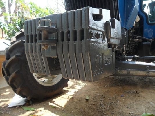 ขาย รถไถฟอร์ด7610 NEW HOLLAND 2เพลา คานหน้าคาราโร่