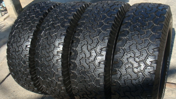 ขายยาง BF Goodrich Allterrain 265 75 r16 ปี10 ขายยาง BF Goodrich Allterrain 265 75 r16 ปี10