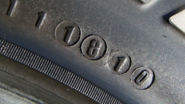 ขายยาง BF Goodrich Allterrain 265 75 r16 ปี10 ขายยาง BF Goodrich Allterrain 265 75 r16 ปี10