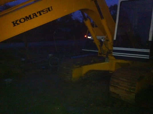 pc 120 พร้อม หางปลา10 ล้อ (รถดี  สภาพเก่านอก มีVDO คลิ๊กดู )  พร้อมใช้ราคารวม 850,000(ต่อรองได้)