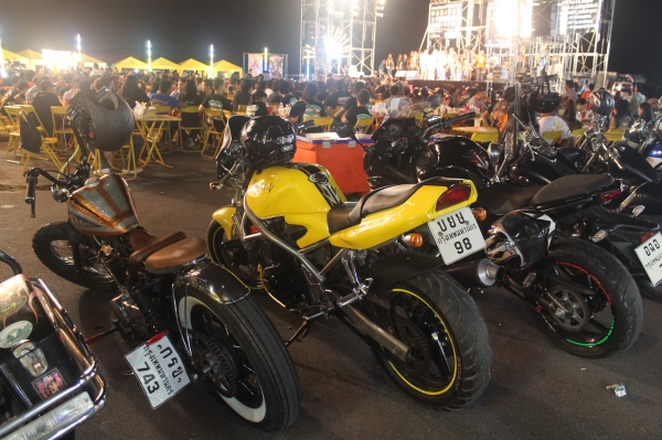 bandit400หล่อ ๆคับ