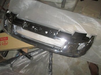 ขาย กระจังหน้าตัวนอกชุบ Dmax all new / Vcross