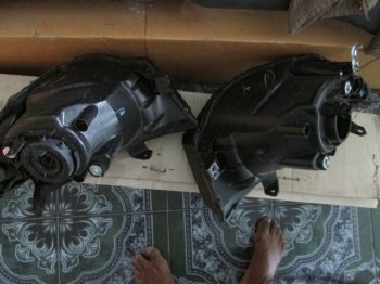 ขาย โคมไฟหน้า TRITON 1 คู่ LH + RH คู่ละ 3000 บาท ขาย โคมไฟหน้า TRITON 1 คู่ LH + RH คู่ละ 3000 บาท