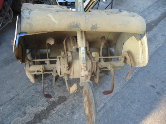 ขาย รถพรวนดิน ยี่ห้อ ISEKI 6 แรง นำเข้าญี่ปุ่น สภาพดีเครื่องดี ราคา 18,500