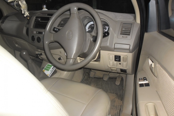 ขาย กระบะแค็ป TOYOTA VIGO 3.0E PRERUNNER ปี50/07 หน้า-หลังเดิมๆ ไม่เคยชนหนัก สีเดิม มีเคลมมา1จุด ประตูขวาข้างคนขับ นิดๆ ชุดแต่งพองาม ภายในสวย แอร์เย็น สีเดิม มีรอยขนแมวบ้าง ไมล์17x,xxx พร้อมใช้งาน ราคาต่อรองได้ครับ ขาย กระบะแค็ป TOYOTA VIGO 3.0E PRERUNNER ปี50/07 หน้า-หลังเดิมๆ ไม่เคยชนหนัก สีเดิม มีเคลมมา1จุด ประตูขวาข้างคนขับ นิดๆ ชุดแต่งพองาม ภายในสวย แอร์เย็น สีเดิม มีรอยขนแมวบ้าง ไมล์17x,xxx พร้อมใช้งาน ราคาต่อรองได้ครับ