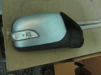 ขาย กระจกมองข้างไฟฟ้าด้านขวา RH รถ Dmax ไฟเลี้ยวสั้น ครอบสีฟ้า