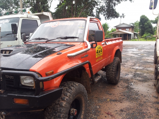 รถสวยๆเเจ่มๆราคาโดนใจเชิญทางนี้ท่าน ช่วงล่างLN106 เต็มสูบ