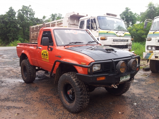 รถสวยๆเเจ่มๆราคาโดนใจเชิญทางนี้ท่าน ช่วงล่างLN106 เต็มสูบ