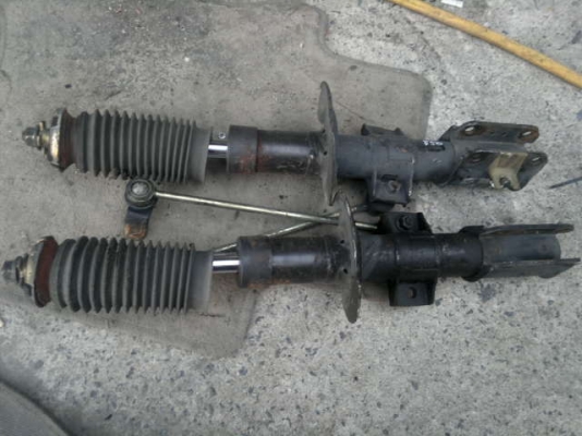 --- ขาย --- โช๊ค + สปิงAPEX คู่หน้า ของ VOLVO 850 หรือแยก --- ขาย --- โช๊ค + สปิงAPEX คู่หน้า ของ VOLVO 850 หรือแยก