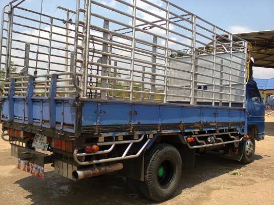 ขายNPR57LสวยเพลาหลังFเกียร์rock6เกียร์เดินหน้า