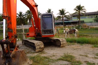 ขาย Hitachi 100 - 1 เอกสาน อินวอย์ รถพร้อมทำงาน  รถใช้ในฟามร์