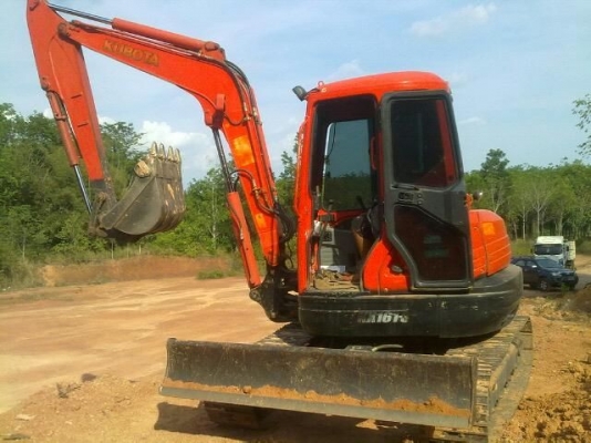 รถแบคโฮ คูโบต้า KK 161 - 3  สนใจติดต่อ 081 - 6079515