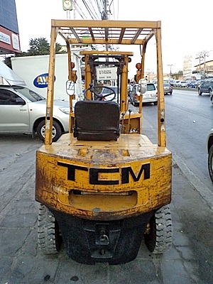 ขายรถยกTCM 2 ตัน เครื่องดีเซลอีซูซุ กระบอกคู่ เสาสูง 3 เมตร พวงมาลัยเพาเว่อร์ สีเดิมจากนอก นำเข้าจากญี่ปุ่น ใช้งานได้ทันที ร ขายรถยกTCM 2 ตัน เครื่องดีเซลอีซูซุ กระบอกคู่ เสาสูง 3 เมตร พวงมาลัยเพาเว่อร์ สีเดิมจากนอก นำเข้าจากญี่ปุ่น ใช้งานได้ทันที ร