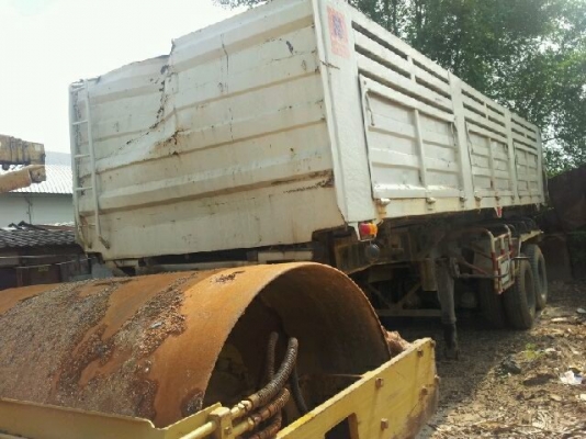 หางเซมิคดั้ม2คาน ของส.สุชัย หางกระแทกกิ่งไม้มานิดหน่อย ไม่ได้หล่น ขายตามสภาพ...