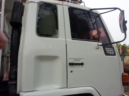 ขายรถ6ล้อดั้มดินอีซูซูร็อคกี้FSRเครื่อง6BG ยาง900-20 รถสวยจัด คนแรกมามัดจำทันทีแต่วันมาเอารถเงินไม่พร้อมเลยหลุดมัดจำครับ