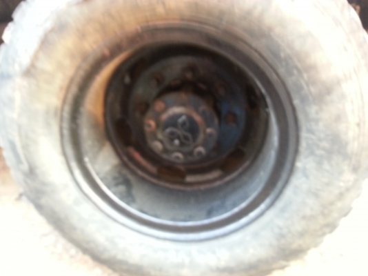 ขายรถ6ล้อดั้มดินอีซูซูร็อคกี้FSRเครื่อง6BG ยาง900-20 รถสวยจัด คนแรกมามัดจำทันทีแต่วันมาเอารถเงินไม่พร้อมเลยหลุดมัดจำครับ