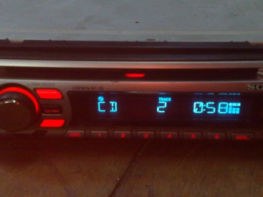 ขายวิทยุติดรถยนต์somyเล่นcd-mp3