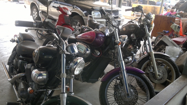 ขายครับ รถ 4 สูบสภาพสวย ขายเหมาครับ 3 คัน 120,000 บาท ราคาต่อรองกันได้ สนใจโทรสอบถามได้นะครับ