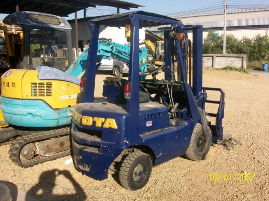 ขายโฟคลิฟ  TOYOTA รุ่น 3 FG14  เก่าญี่ปุ่น ยกได้ 1.4 ตัน เครื่องเบนซิน ติดต่อคุณจี๊ด 089-7949488