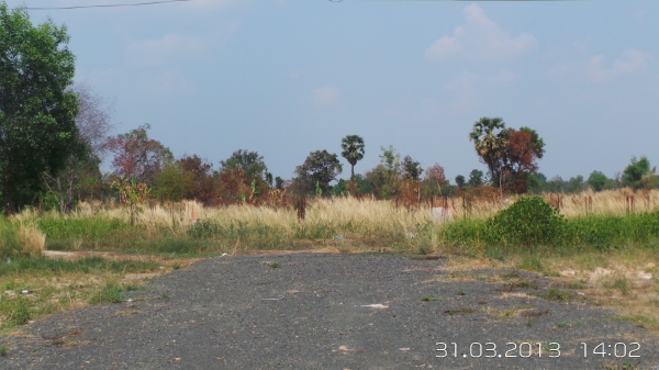 ขายที่ ม อุบลราชธานี ติดถนน 4เลน  6 ไร่ 2 งาน 78 ตารางวา