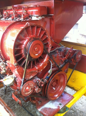 เครื่องลมแบบสกรู4หัวATLAS-xa120