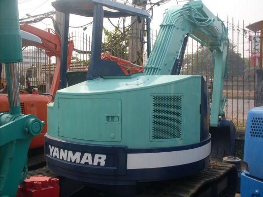 ขายรถ YANMAR B5