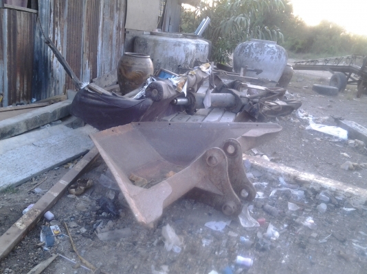 ขายบุงหกี้สะโลบและตักเลนแม็คโคร PC 120 สองใบราคาถูก