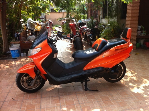 ขายครับ Big scooter skywave 250 พร้อม สรรพสามิตร