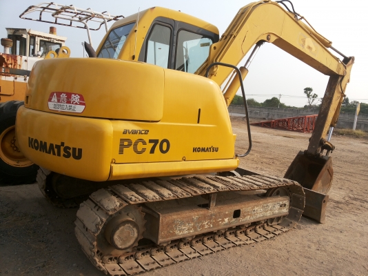 รถขุด KOMATSU PC 70