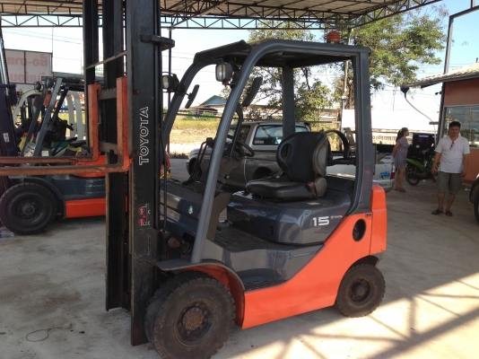 รถยก1.5ตัน