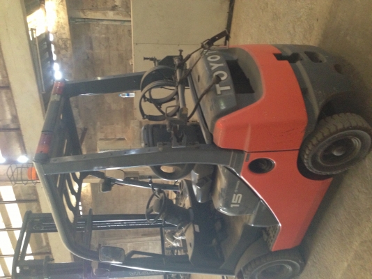 รถยก1.5ตัน