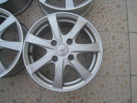 ขายล้อแม็ก Mitsubishi lanser 15"x6" et+46 4รู114 (081-3747940)