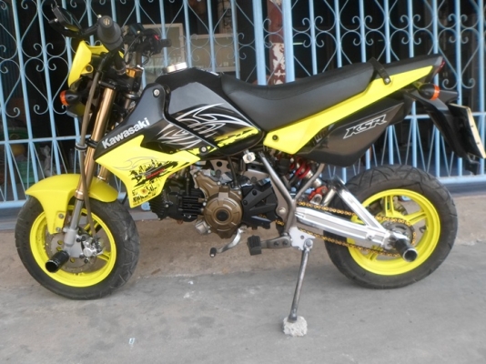 ขายKSR ปี2012ราคาโดนโดน สนใจสอบถาม ต่อรองราคากันเลยครับ คนขายใจดี คู่มือชุดโอนครบ พร้อมจัดส่งทั่วประเทศครับ