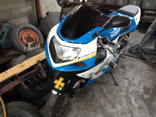 ขาบ suzugi 1000cc