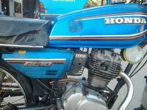 ขาย HONDA GL 100 สภาพเดิมของแท้เยอะมากๆ ทะเบียนโอน ภาษีขาด 2 ปี มีรูปเยอะเพื่อช่วยในการตัดสินใจครับ ขาย HONDA GL 100 สภาพเดิมของแท้เยอะมากๆ ทะเบียนโอน ภาษีขาด 2 ปี มีรูปเยอะเพื่อช่วยในการตัดสินใจครับ