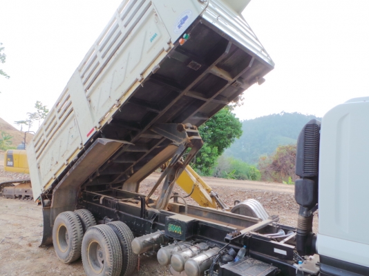 ISUZU FXZ360 ปี 2554 หาง SMM 3 เพลาแท้ค่ะ หัวบางเดิม เครื่องเดิม คัซซีสวยตลอดแนว ไม่เคยเกิดอุบัติเหตุค่ะ ISUZU FXZ360 ปี 2554 หาง SMM 3 เพลาแท้ค่ะ หัวบางเดิม เครื่องเดิม คัซซีสวยตลอดแนว ไม่เคยเกิดอุบัติเหตุค่ะ