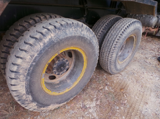 ISUZU FXZ360 ปี 2554 หาง SMM 3 เพลาแท้ค่ะ หัวบางเดิม เครื่องเดิม คัซซีสวยตลอดแนว ไม่เคยเกิดอุบัติเหตุค่ะ ISUZU FXZ360 ปี 2554 หาง SMM 3 เพลาแท้ค่ะ หัวบางเดิม เครื่องเดิม คัซซีสวยตลอดแนว ไม่เคยเกิดอุบัติเหตุค่ะ