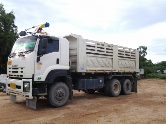 ISUZU FXZ360 ปี 2554 หาง SMM 3 เพลาแท้ค่ะ หัวบางเดิม เครื่องเดิม คัซซีสวยตลอดแนว ไม่เคยเกิดอุบัติเหตุค่ะ ISUZU FXZ360 ปี 2554 หาง SMM 3 เพลาแท้ค่ะ หัวบางเดิม เครื่องเดิม คัซซีสวยตลอดแนว ไม่เคยเกิดอุบัติเหตุค่ะ