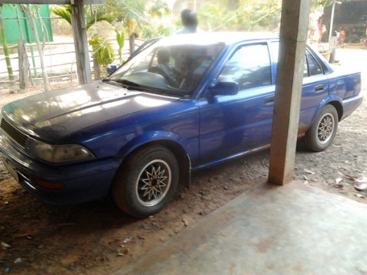 ขาย เก๋ง TOYOTA COROLLA 1.3 โฉมโดเรม่อน ปี34/91 เครื่อเิดิมๆ 1.3 ไม่เคยติดแก๊ส ประหยัด ภายในดี คอนโซลครบ แม็ก13 ยางดี สีดี มีต้องเก็บบางจุด เดิมๆ ไม่เคยชน พร้อมใช้งาน ราคาต่อรองได้ครับ