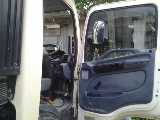 HINO  FC9J   ปี 2010 หัวบางเดิม เครื่องเดิม คัซซีสวยตลอดแนว