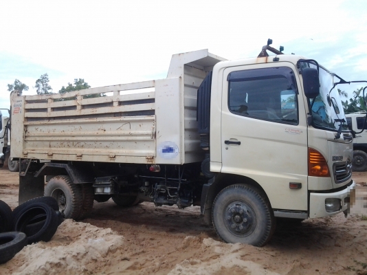 HINO  FC9J   ปี 2010 หัวบางเดิม เครื่องเดิม คัซซีสวยตลอดแนว