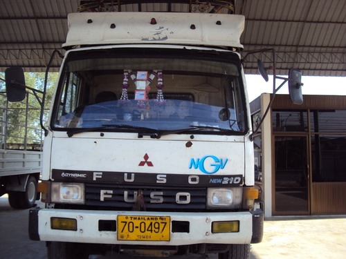 ขาย MITSUBISHI 190Hp เพลาเดียว/ใช้แก๊ส CNG